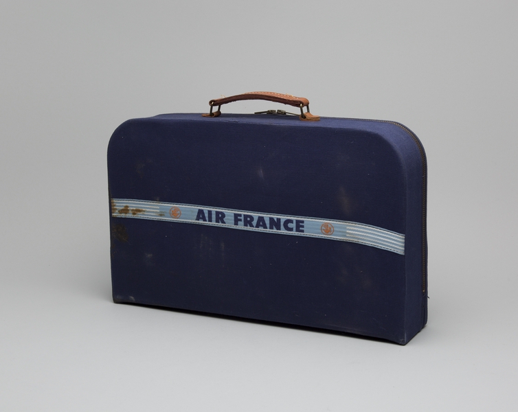 Image: airline bag: Air France