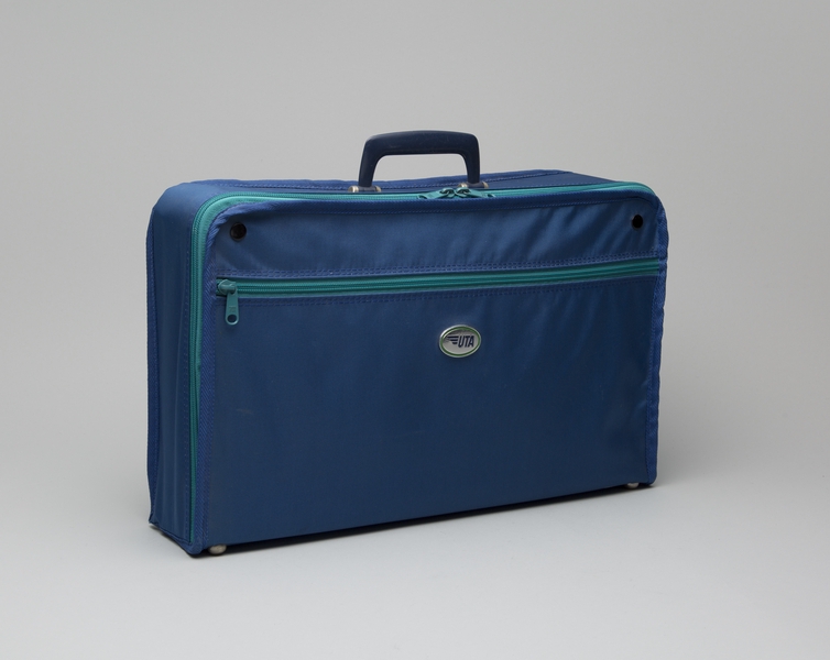 Image: airline bag: Union de Transports Aériens (UTA)