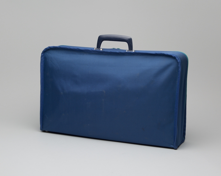 Image: airline bag: Union de Transports Aériens (UTA)