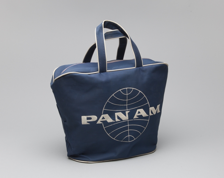 Image: airline bag: Pan American World Airways