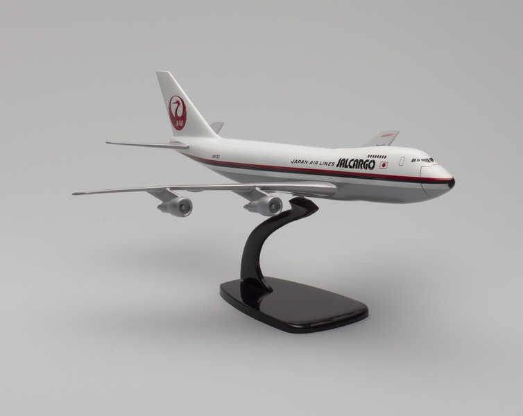 Image: model airplane: JALCargo, Boeing 747-246F