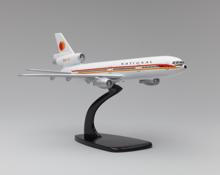 Image: model airplane: National Airlines, McDonnell Douglas DC-10