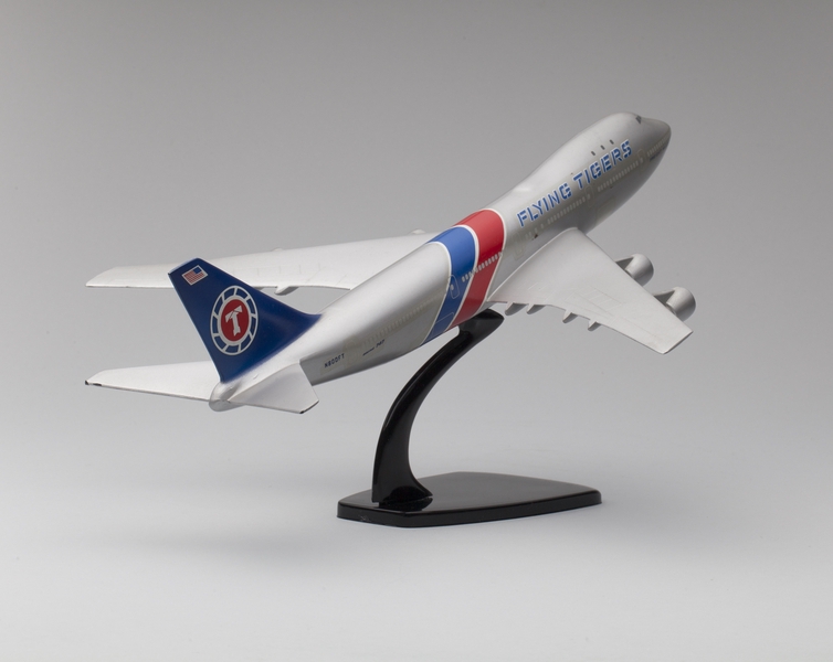 Image: model airplane: Flying Tigers (Cargo), Boeing 747-100F