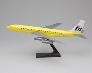 model airplane: Braniff International, Boeing 707