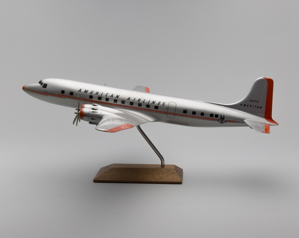 Model airplane: American Airlines, Douglas DC-6B