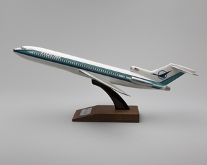model airplane: Republic Airlines, Boeing 727-200