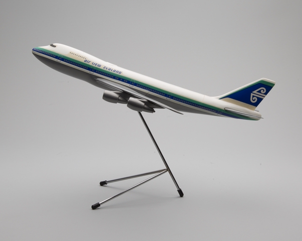 Model airplane: Air New Zealand, Boeing 747-200