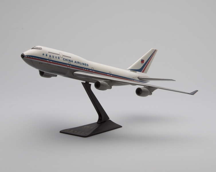 Image: model airplane: China Airlines, Boeing 747-400
