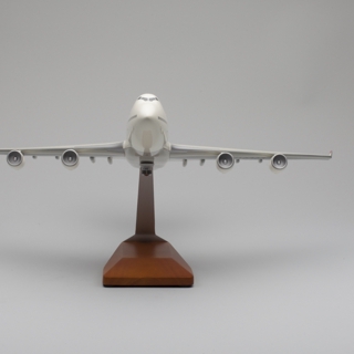 Image #6: model airplane: JAL (Japan Airlines), Boeing 747-400