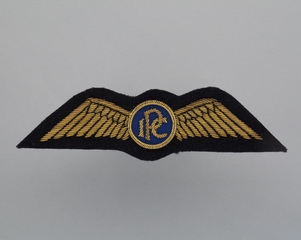 flight officer wings: Iraq Petroleum Company