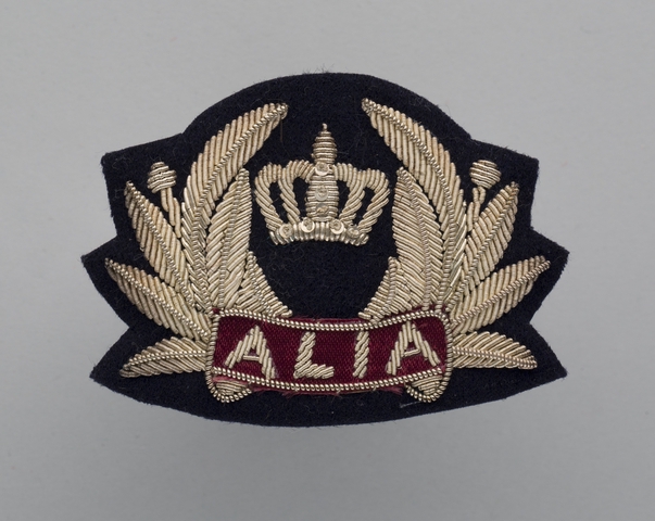 Flight officer cap badge: Alia (Royal Jordanian Airlines)