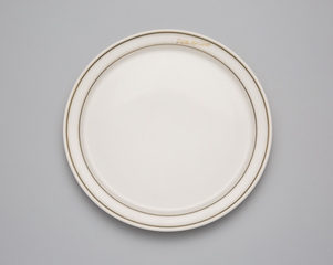 Image: dinner plate: Delta Air Lines