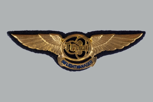Inflight manager wings: Thai Airways International