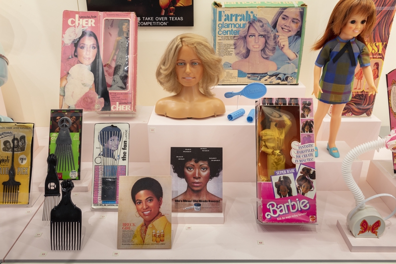 Image: Installation view of "Hair Style"