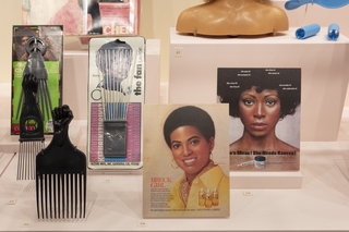 Installation view of "Hair Style"