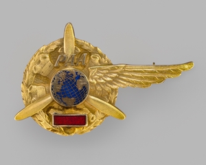 flight officer wings: Pan American World Airways, flight mechanic