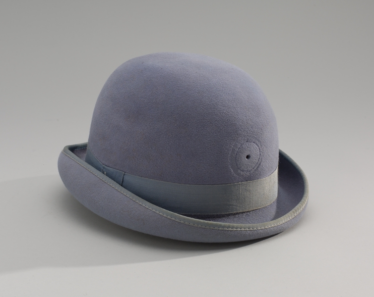 Image: stewardess hat: Pan American World Airways