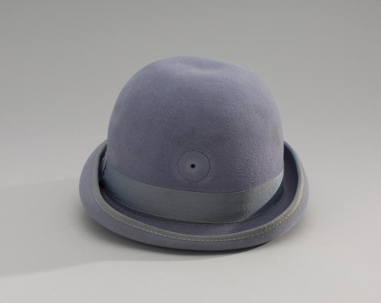 Image: stewardess hat: Pan American World Airways