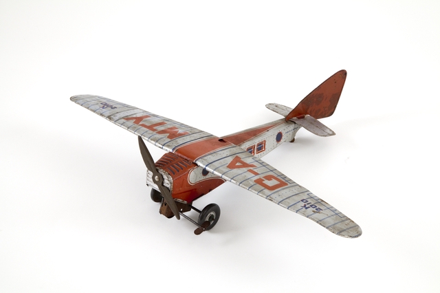 Toy airplane: high wing monoplane