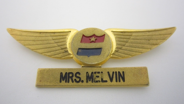 Stewardess wings and name pin: United Air Lines, Mrs. Melvin