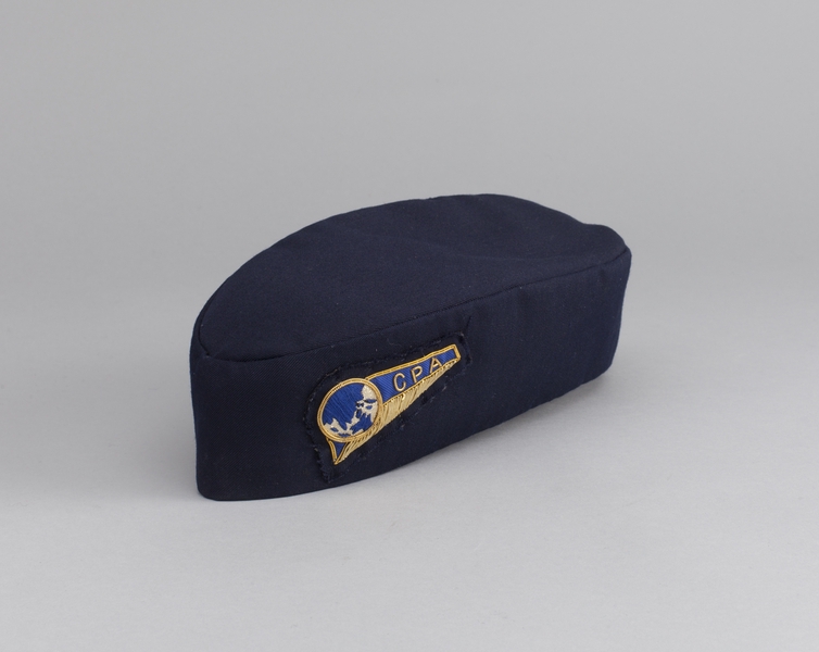 Image: stewardess hat: Cathay Pacific Airways [reproduction]