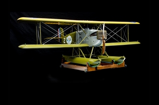 Image: model aircraft: Douglas World Cruiser "Chicago" and cradle