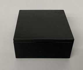 Image: bento box and lid: EVA Air
