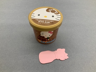 Image: ice cream container: EVA Air