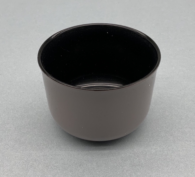 Image: condiment bowl: United Airlines