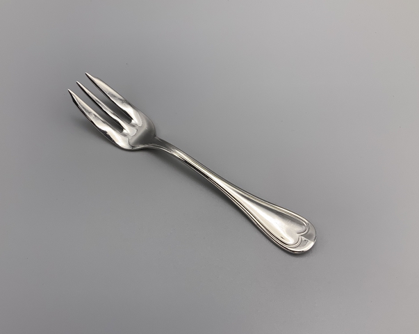 Appetizer fork: China Airlines
