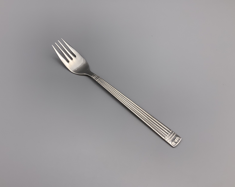 Image: fork: EVA Air, Royal Laurel Class