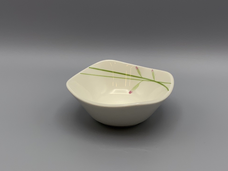 Image: condiment bowl: EVA Air, Premium Laurel Class