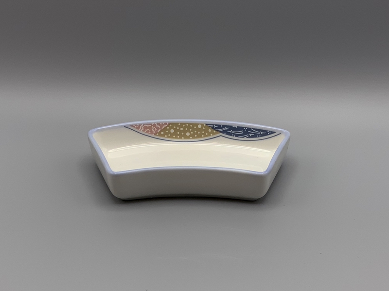 Image: sauce dish: China Airlines