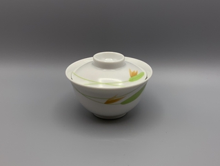 Image: soup bowl with lid: EVA Air, Royal Laurel Class