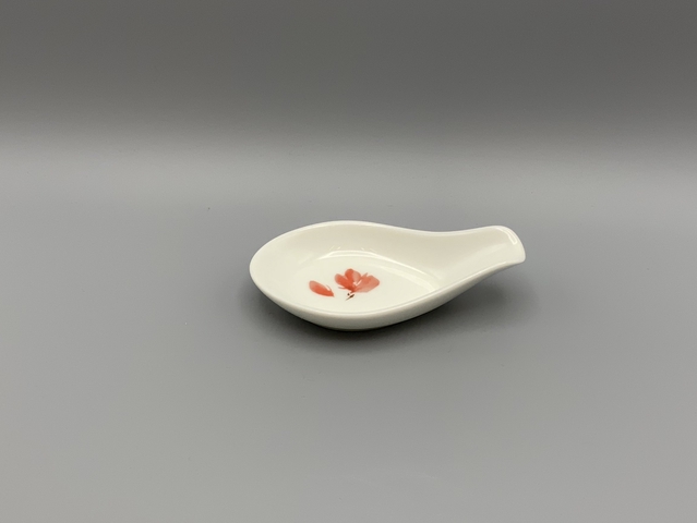 Soup spoon rest: China Airlines