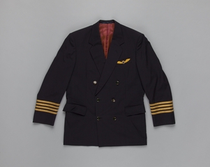 Image: flight officer jacket: Finnair