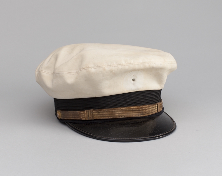 Image: flight officer cap: Pan American World Airways