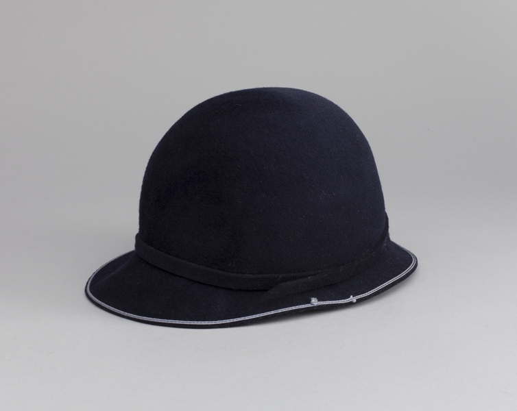 Image: flight attendant hat: Pan American World Airways