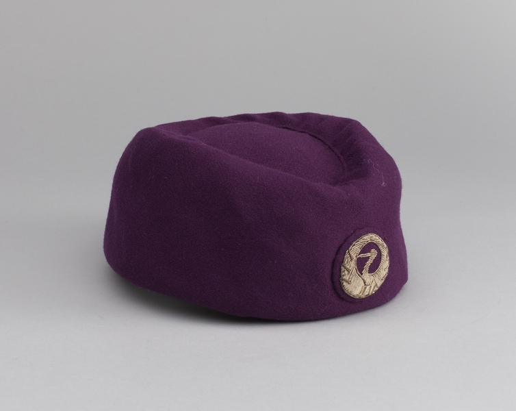 Image: stewardess hat: JAL (Japan Air Lines)