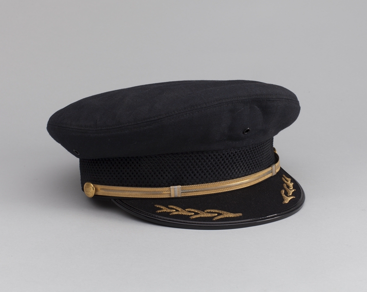 Image: captain cap: TWA (Trans World Airlines)