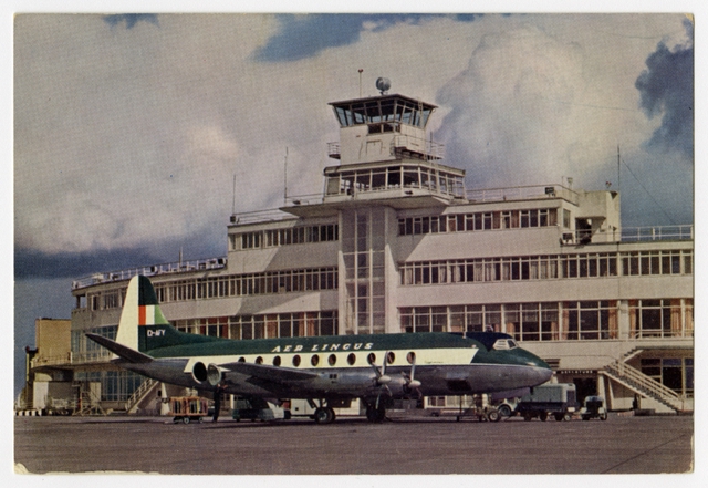 Postcard: Aer Lingus, Vickers Viscount