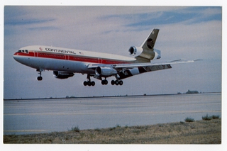 Image: postcard: Continental Airlines, McDonnell Douglas DC-10