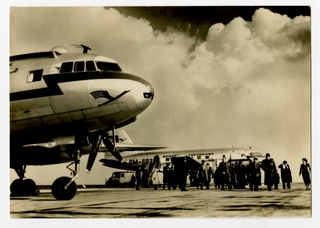 Image: postcard: Lufthansa, Ilyushin Il-14, Berlin airport