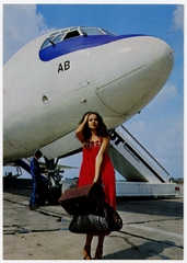 Image: postcard: LOT (Polish Airlines), Ilyushin Il-62