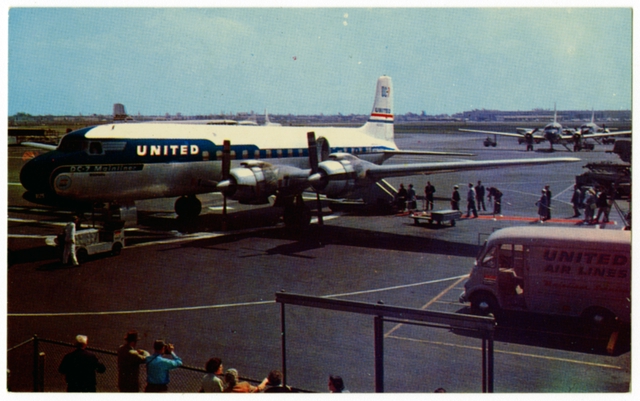 Postcard: United Air Lines, Douglas DC-7, Los Angeles International Airport