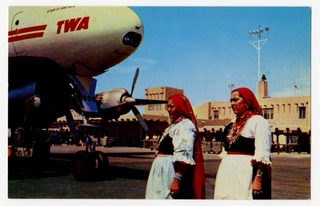 Image: postcard: Albuquerque Municipal Airport, TWA (Trans World Airlines), Lockheed Constellation