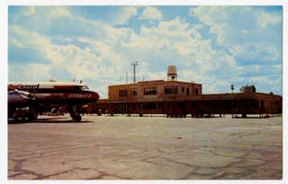 Image: postcard: Amarillo Air Terminal, Convair 340, Braniff International Airways