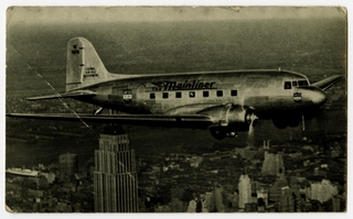 Image: postcard: United Air Lines, Douglas DC-3, New York City