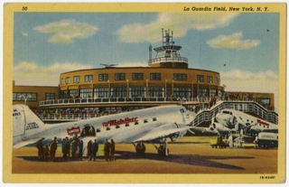 Image: postcard: United Air Lines, LaGuardia Airport