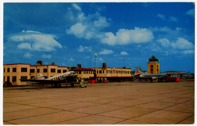 Image: postcard: Pan American World Airways, Douglas DC-3, Brownsville International Airport